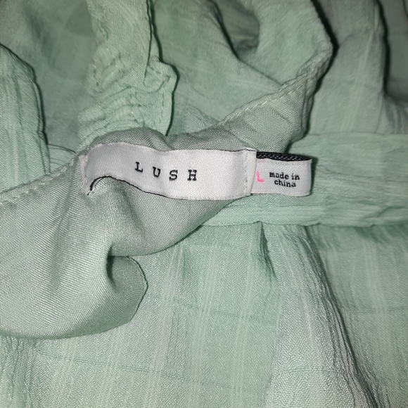 Lush Backless Green Dress - Picture 11 of 12